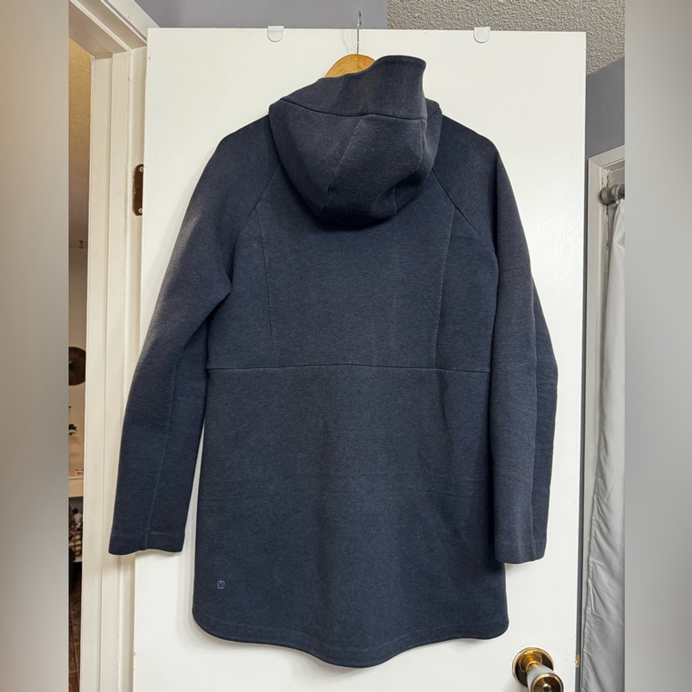 Lululemon Going Places Hooded Jacket
Heathered Inkwell Size 8 Style W4AEAS - Picture 4 of 8